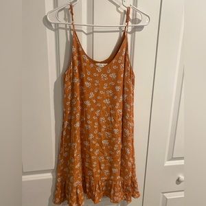 Sun dress small
